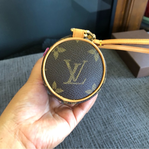 Monogram Mini Papillon. - Picture 6 of 16